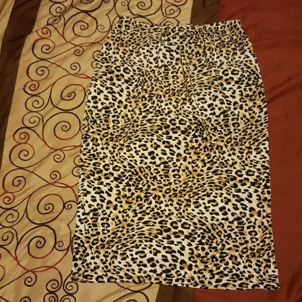 Animal print skirt